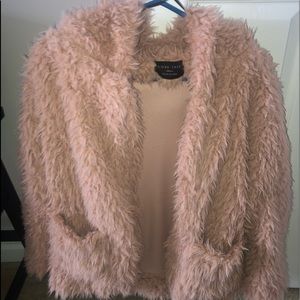 DUSTY PINK NEVER WORN Faux Fur Fashion Coat